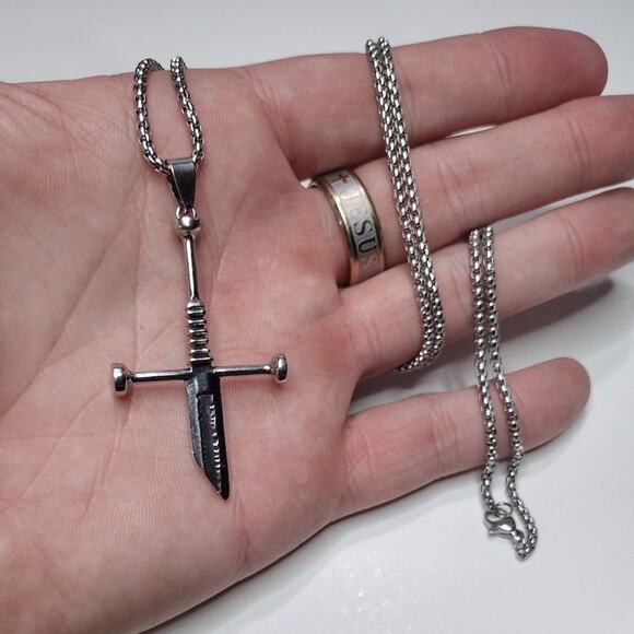 Broken Sword Necklace Viking Knight Crusaders Cross Christmas Birthday Gift NEW! - Picture 2 of 6
